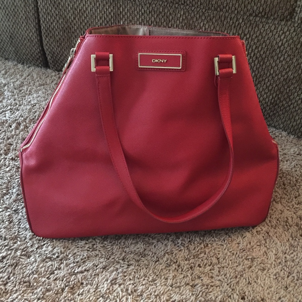 Dkny bag/purse
